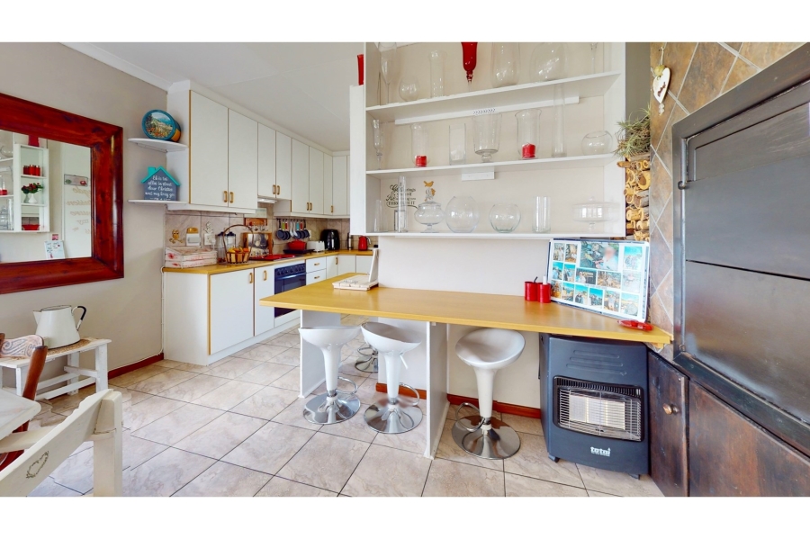 3 Bedroom Property for Sale in Country Club Western Cape